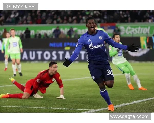 沃尔夫斯堡意外失利，憾负强敌沙尔克04！